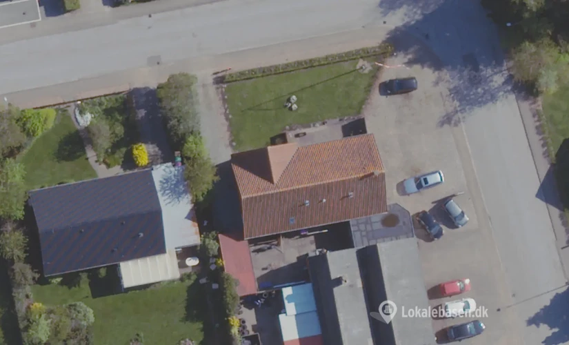 Lager / produktion Skolegade 14 6240 Løgumkloster