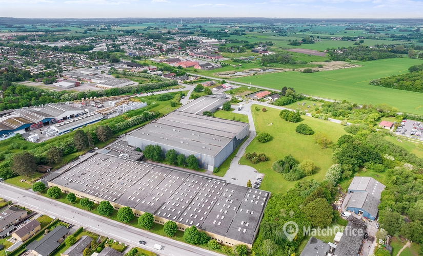 Lager / produktion Bækvej 10 4690 Haslev