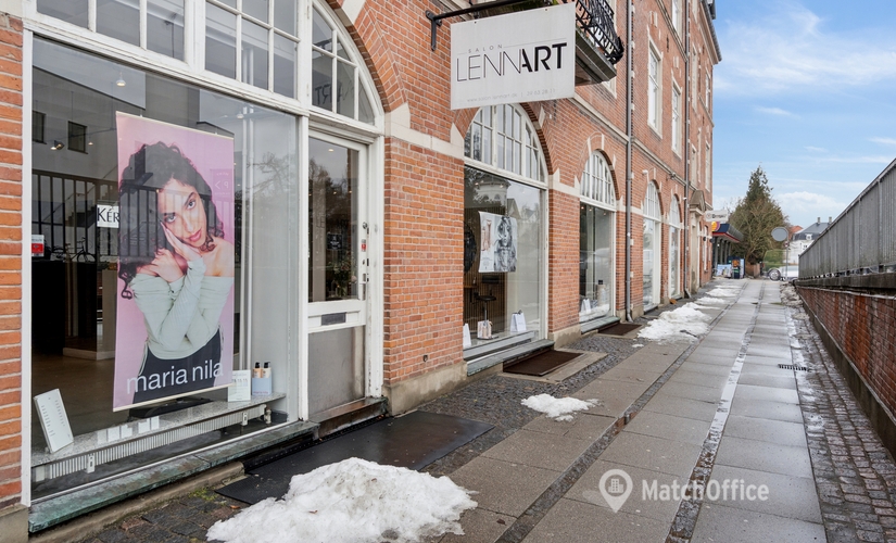 190 m² Commercial shop for rent in Charlottenlund, Fredensvej 1 (2920) - 0 | MatchOffice.com