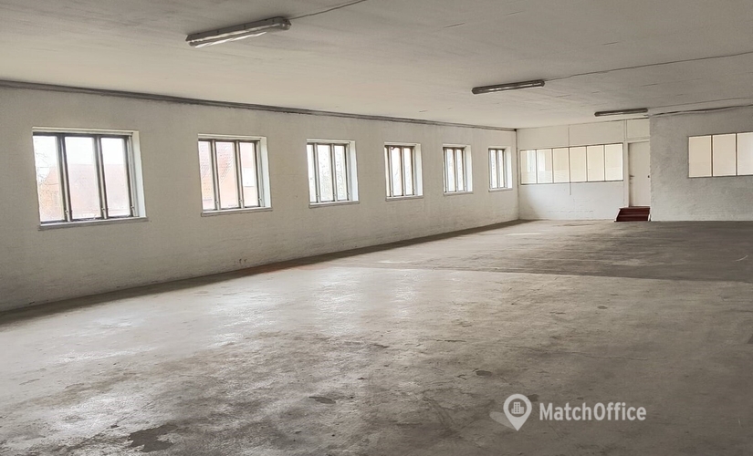 370 m² Warehouse up for rent in Ullerslev, Bøgeskovvej 138 (5540) - 1 | MatchOffice.com