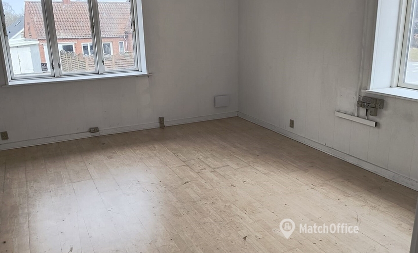 370 m² Commercial warehouse for rent in Ullerslev, Bøgeskovvej 138 (5540) - 3 | MatchOffice.com