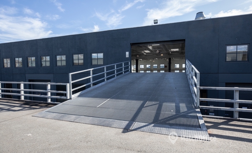 1670 m² Office warehouse rental in Albertslund, Roholmsvej 12A (2620) - 0 | MatchOffice.com