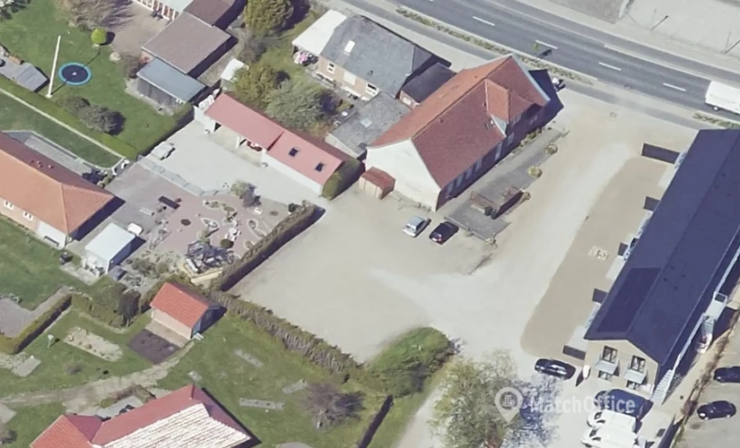 Lager / produktion Bredgade 61 7160 Tørring