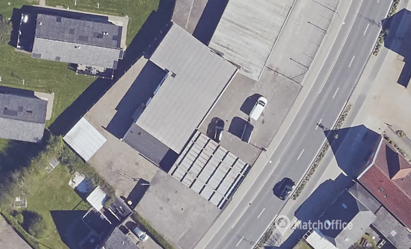 Lager / produktion Bredgade 61 7160 Tørring