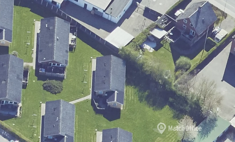 Lager / produktion Bredgade 61 7160 Tørring