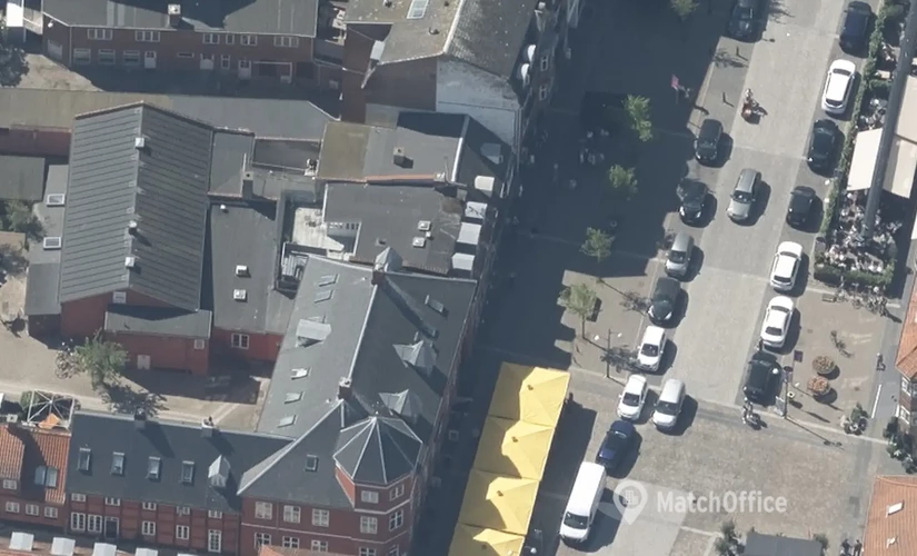 Butik til leje på Ahlgade 44, 4300 Holbæk - 133 m² | Foto 0 - Lokalebasen