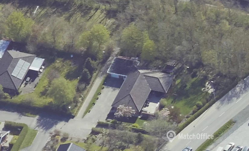 Lager / produktion Sønderbrogade 89 7160 Tørring