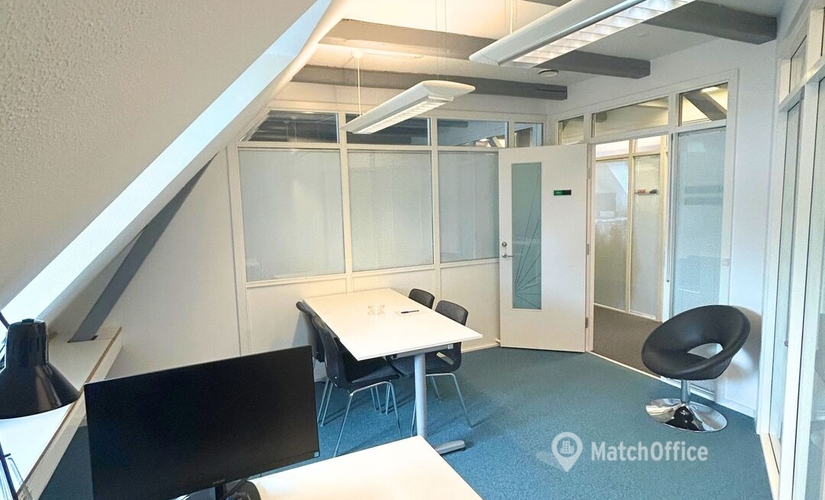 Office Toldbodgade 8 4700 Naestved