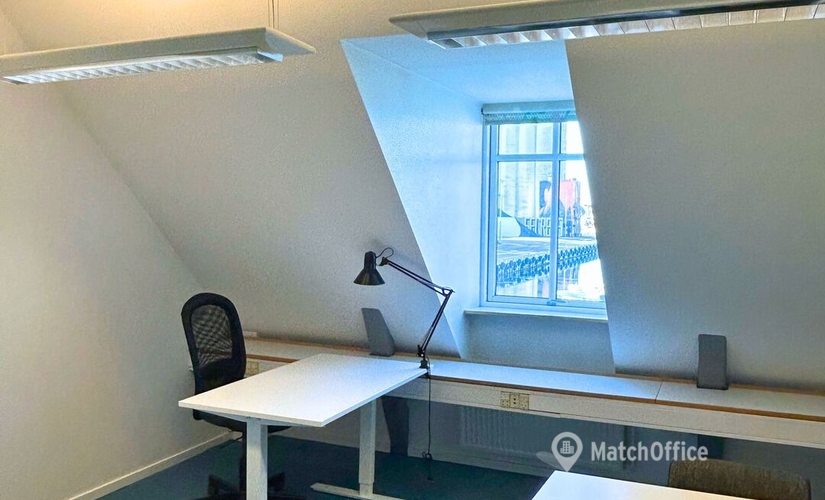 Office Toldbodgade 8 4700 Naestved