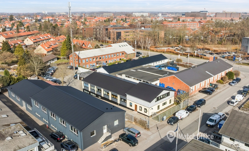 Kontor til leje på Grusbakken 13, 2820 Gentofte - 400 m² | Foto 1 - Lokalebasen