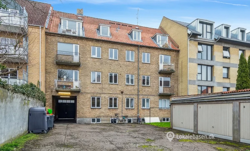 Parkering Kastanie Allé 19, garage 6 2720 Vanløse