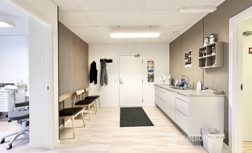 Kontor til leje på Jernbanegade 75-77 del af nr. 12, 5500 Middelfart - 84 m² | Foto 1 - Lokalebasen