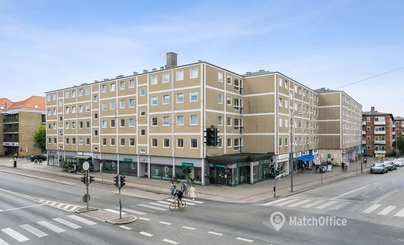 Parkering Amagerbrogade 238A, kl. P-plads 15 (Mindre bil) 2300 København S