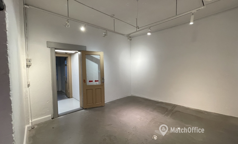 154 m² Commercial shop for rent in Odder, Torvet 5 (8300) - 2 | MatchOffice.com