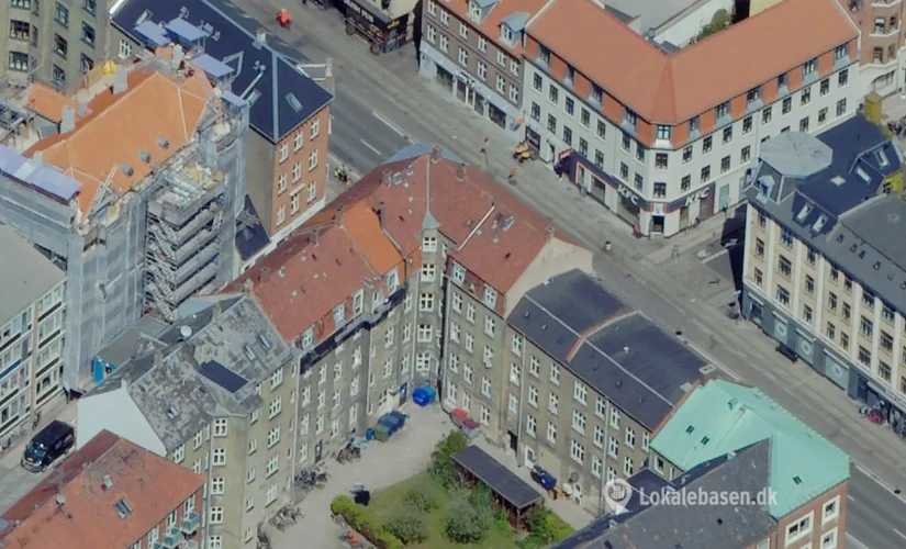 Butik til leje på Amagerbrogade 102, 2300 København S - 98 m² | Foto 0 - Lokalebasen