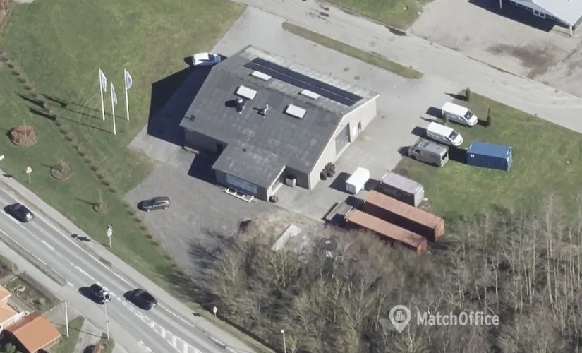 Lager / produktion Navervej 4 9480 Løkken