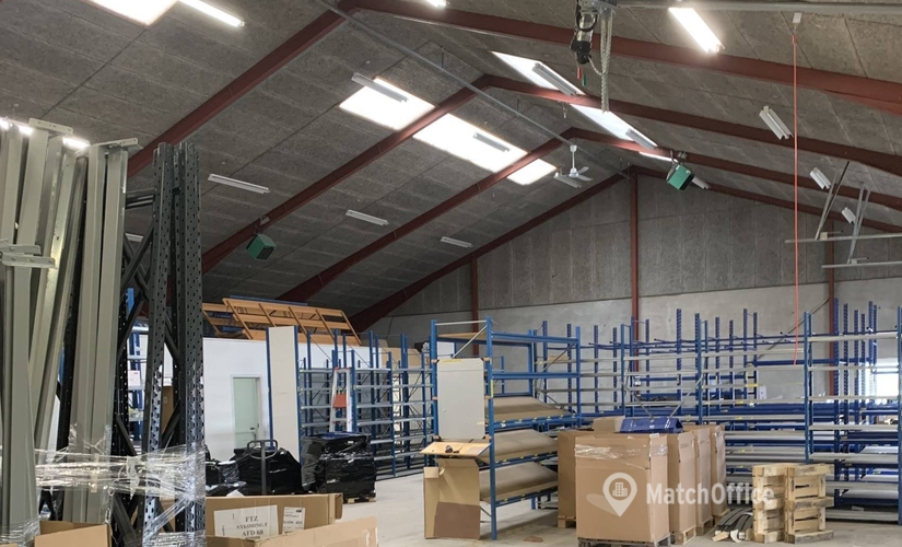 285 m² Warehouse storage for rent in Maribo, V. Henriksens Vej 10 (4930) - 1 | MatchOffice.com