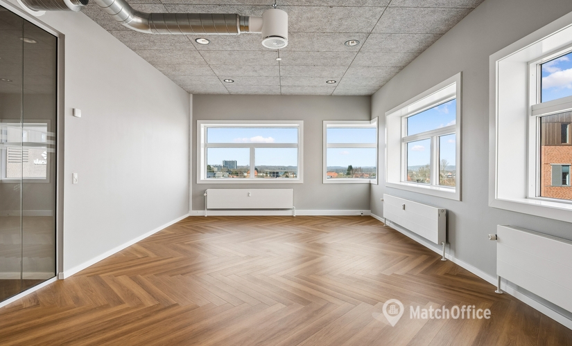 Kontor til leje på Sønderhøj 9, 8260 Viby J - 1980 m² | Foto 2 - Lokalebasen