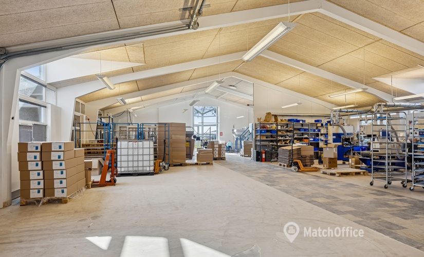 Lager / produktion Pantonevej 2 6580 Vamdrup