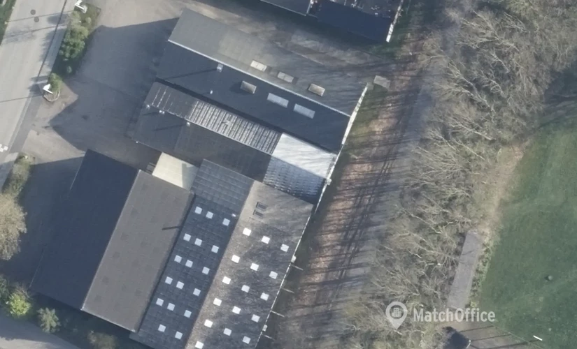 Lager / produktion Damvej 114 8471 Sabro