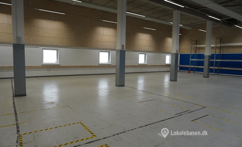 Lager til leje på Lundtoftegårdsvej 95, 2800 Kongens Lyngby - 2386 m² | Foto 0 - Lokalebasen.dk