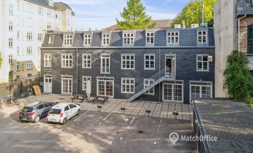 Parking Godthåbsvej 8, P-plads 6 2000 Frederiksberg