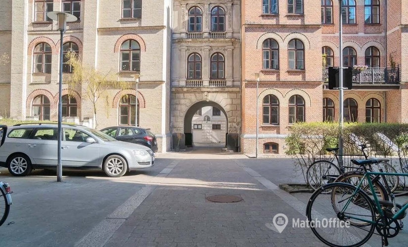 Parkering Gl. Kongevej 136-138 - P-plads nr 10 1850 Frederiksberg C