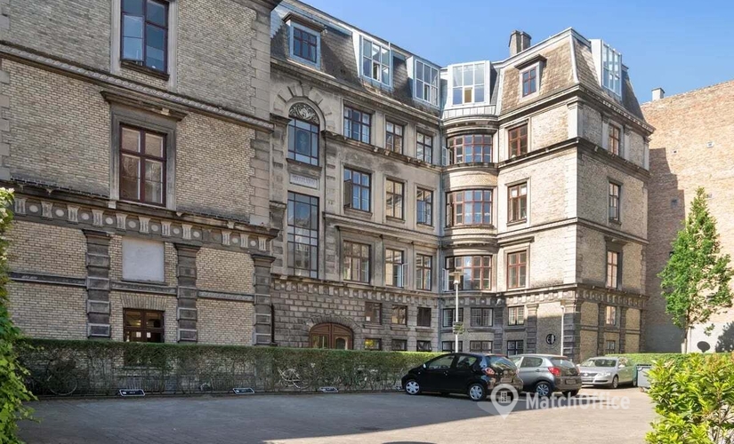 Parkering Gl. Kongenvej 136 - P-plads nr. 17 1850 Frederiksberg C