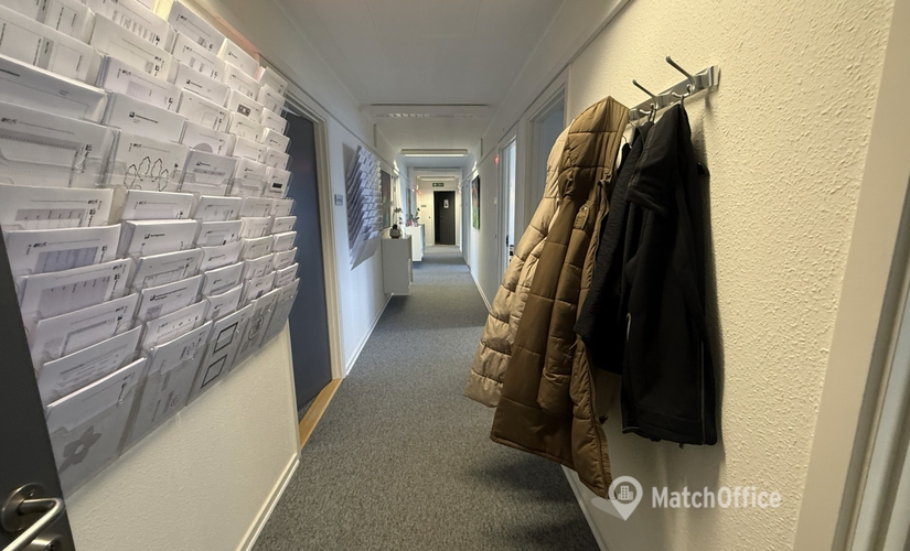 Office Ll. Sct. Peder Stræde 8 8800 Viborg