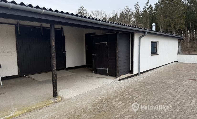 200 m² Warehouse storage up for rent in Smørum, Nybølle Gadekærsvej 5 (2765) - 1 | MatchOffice.com