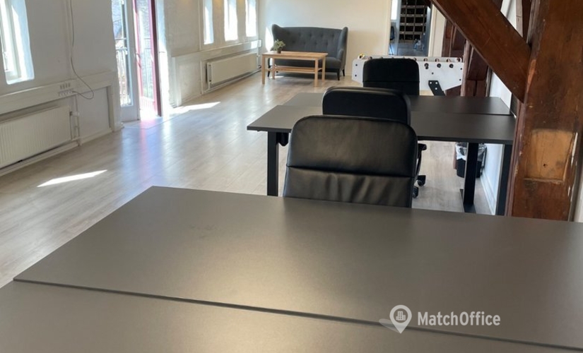 Office Pakhustorvet 2, 2. th. 6000 Kolding