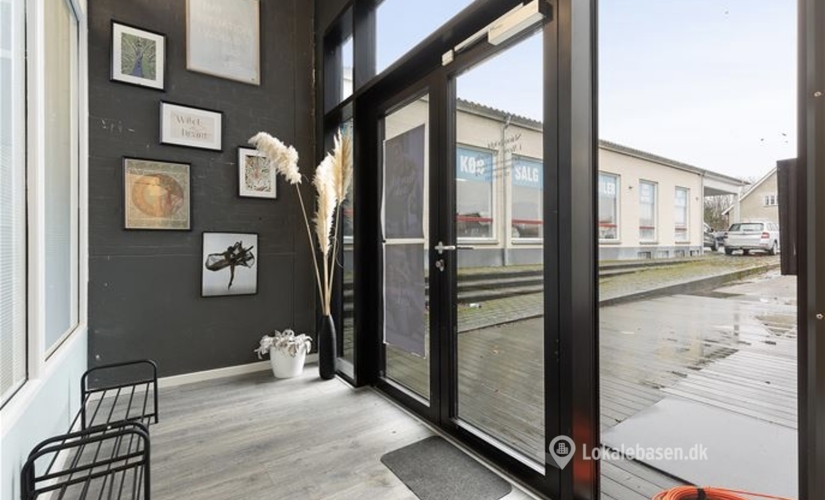 Butik til leje på Tjørne Alle 12A, 4200 Slagelse - 105 m² | Foto 0 - Lokalebasen.dk