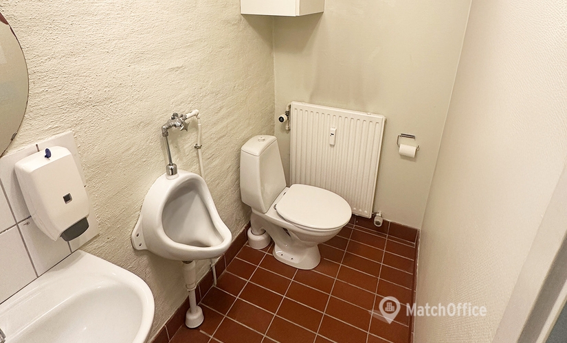 140 m² Office warehouse up for rent in Aalborg, Fyensgade 34A (9000) - 2 | MatchOffice.com