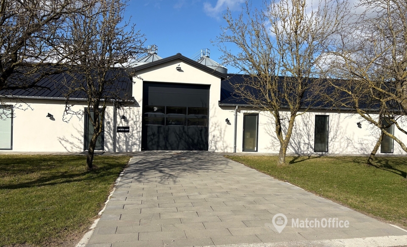 245 m² Warehouse for rent in Hjortshoj, Spørringvej 36 (8530) - 1 | MatchOffice.com
