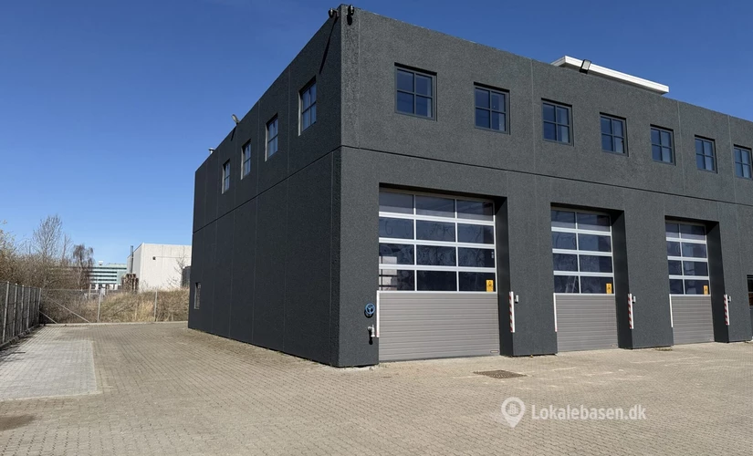 Lager til leje på Valseholmen 11, 2650 Hvidovre - 1885 m² | Foto 1 - Lokalebasen