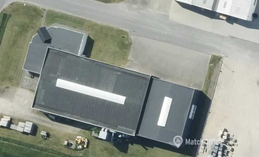 Lager / produktion Fabriksvej 2 7790 Thyholm