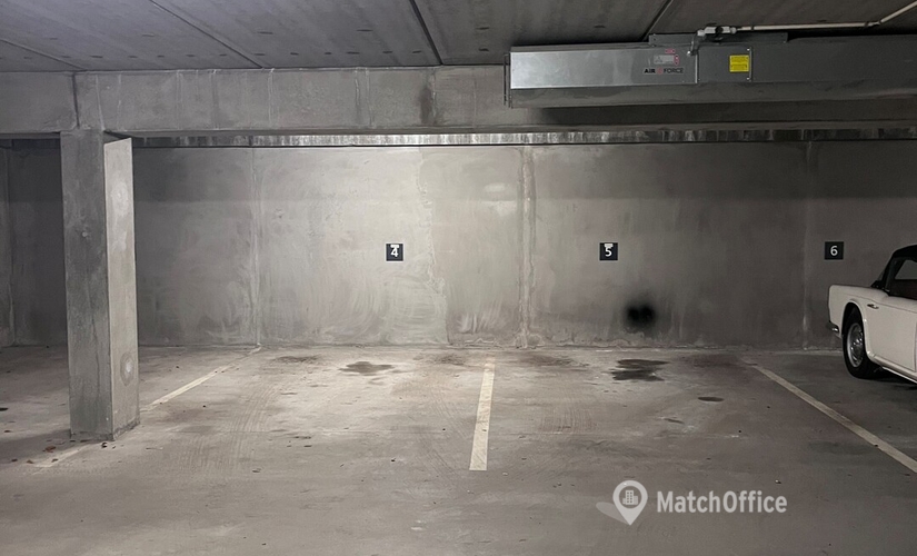 Parking Falkevej 2400 Copenhagen NV