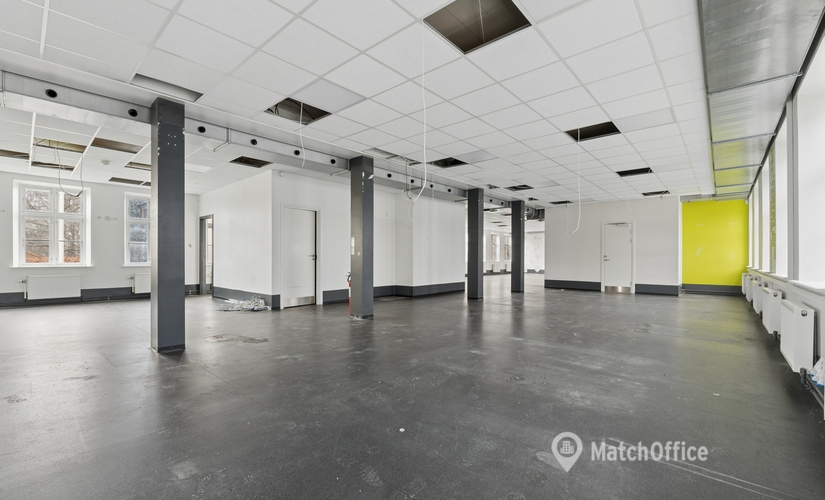 Kontor til leje på Tinghusvej 4B, 3480 Fredensborg - 1176 m² | Foto 1 - Lokalebasen.dk
