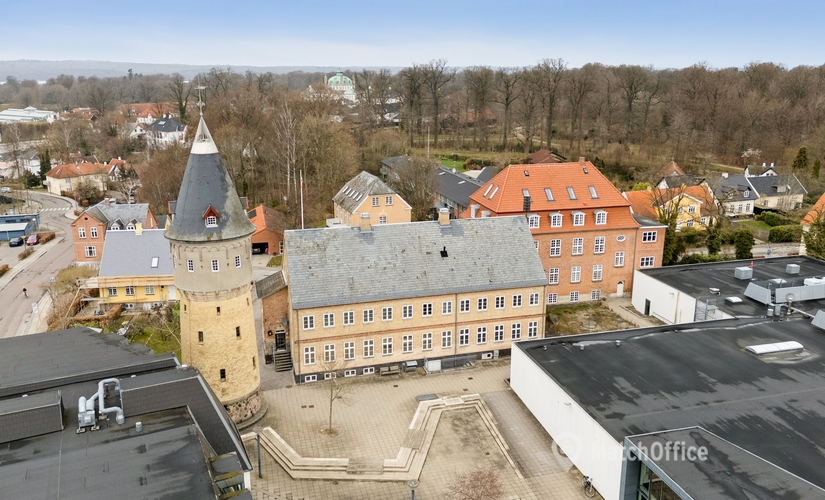 Kontor til leje på Tinghusvej 4B, 3480 Fredensborg - 1176 m² | Foto 0 - Lokalebasen