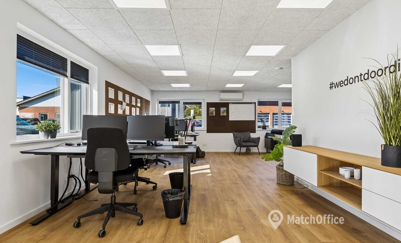 1349 m² Commercial warehouse for rent in Kolding, Ambolten 19 (6000) - 4 | MatchOffice.com