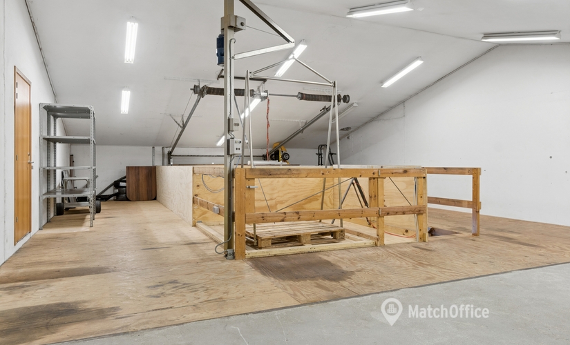 Lager / produktion Fabriksvangen 5C 3550 Slangerup