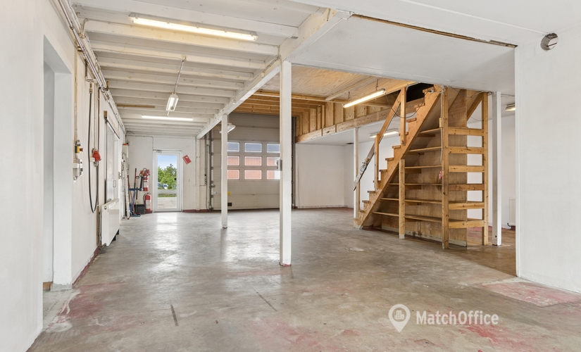 Lager / produktion Fabriksvangen 5C 3550 Slangerup
