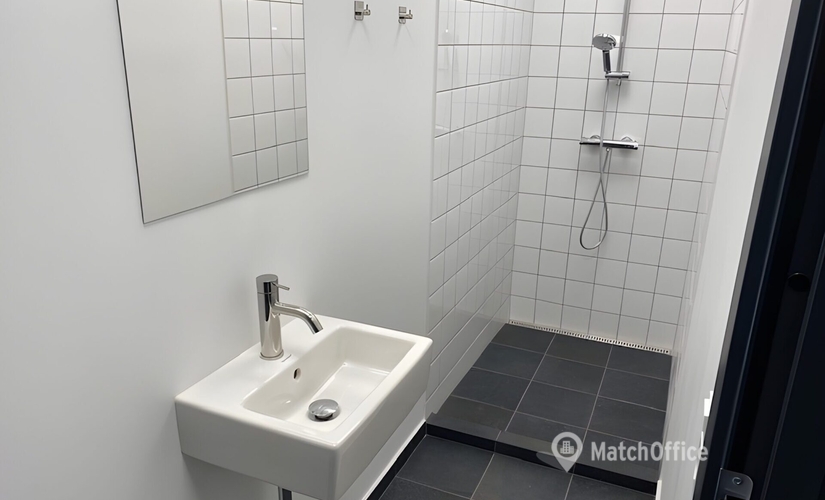 400 m² Workshop space for rent in Albertslund, Roholmsvej 12M (2620) - 4 | MatchOffice.com