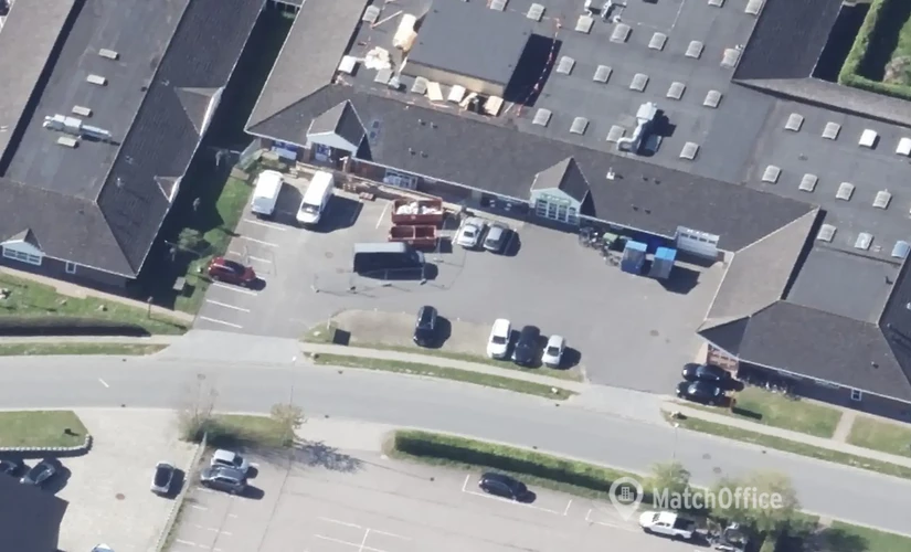 472 m² Warehouse storage for rent in Odense SO, Unsbjergvej 4B (5220) - 1 | MatchOffice.com