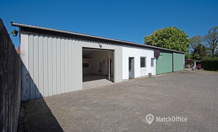 100 m² Commercial warehouse for rent in Roskilde, Lille Valbyvej 2F (4000) - 1 | MatchOffice