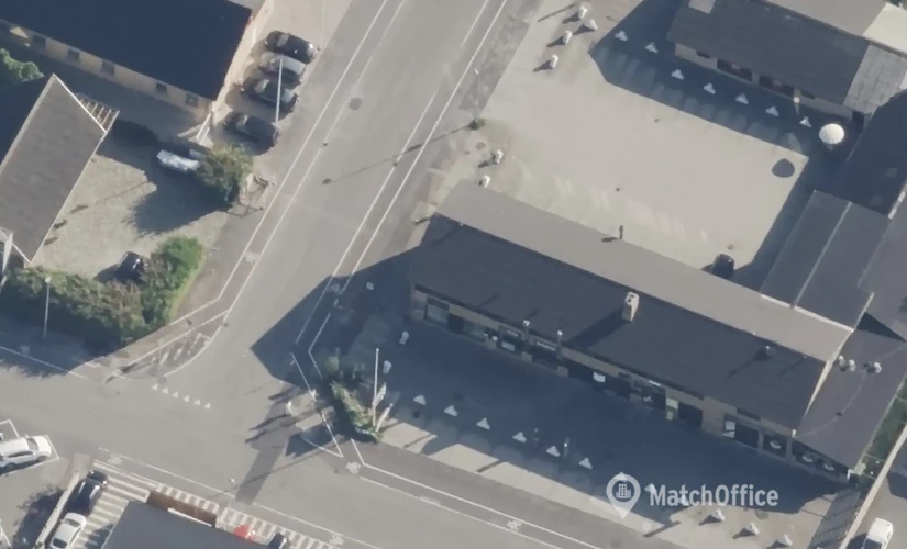 82 m² Store for rent in Greve, Håndværkervænget 23E (2670) - 1 | MatchOffice