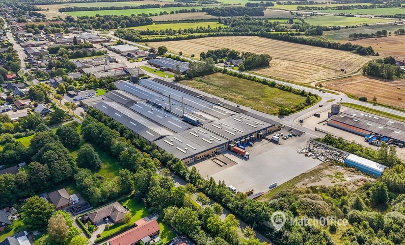 Lager til leje på Fabriksvej 20, 7441 Bording - 10000 m² | Foto 1 - Lokalebasen.dk