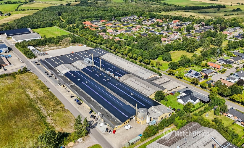 Lager til leje på Fabriksvej 20, 7441 Bording - 2500 m² | Foto 1 - Lokalebasen.dk