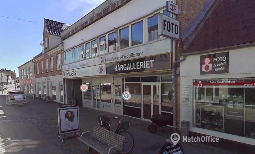 Kontor til leje på Jernbanegade 38, 3600 Frederikssund - 178 m² | Foto 0 - Lokalebasen