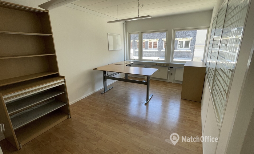 Office Jernbanegade 38 3600 Frederikssund
